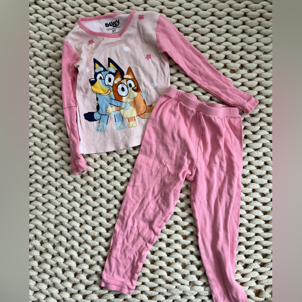 Bluey 5T pink two piece pajama set